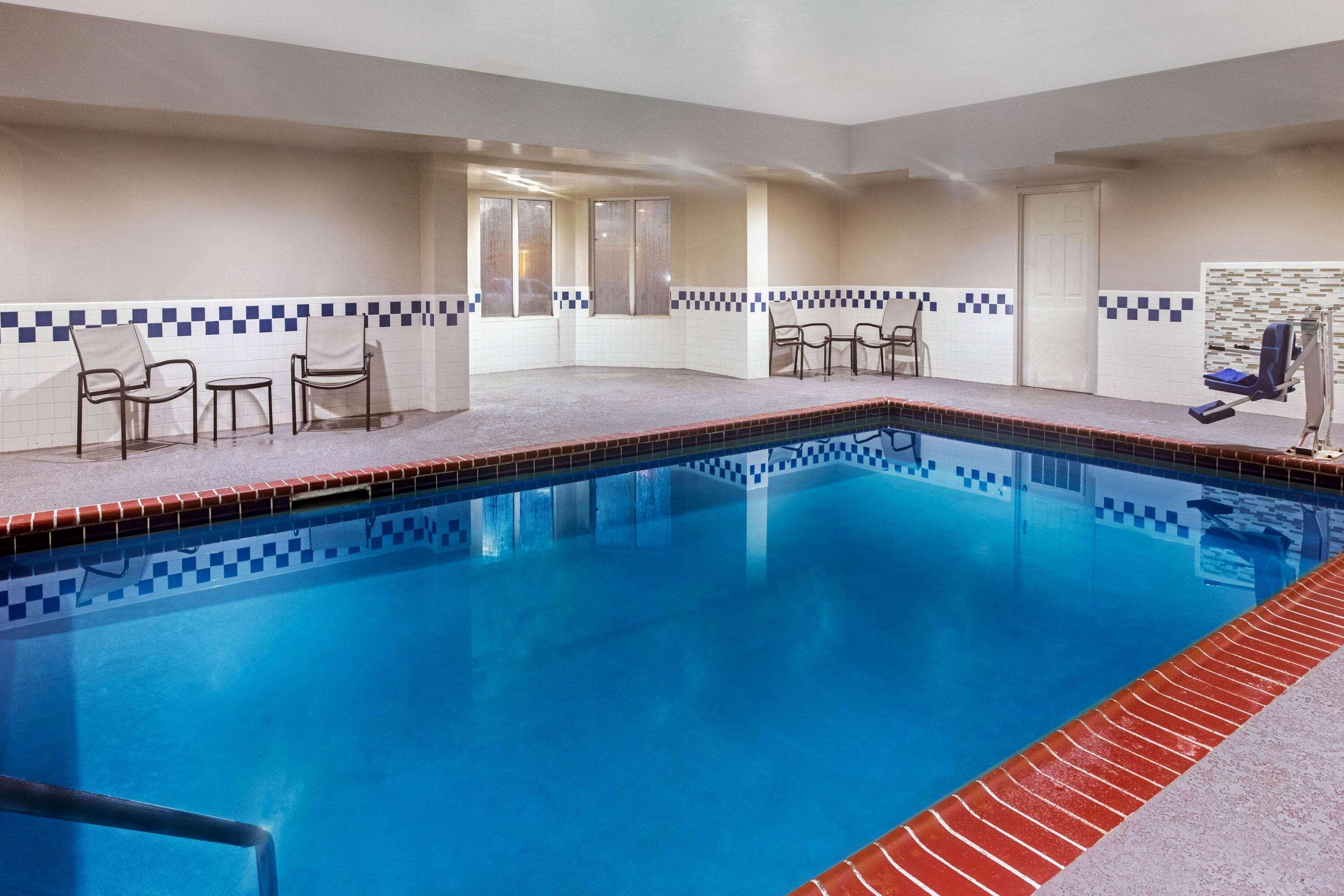 La Quinta By Wyndham Hopkinsville Extérieur photo